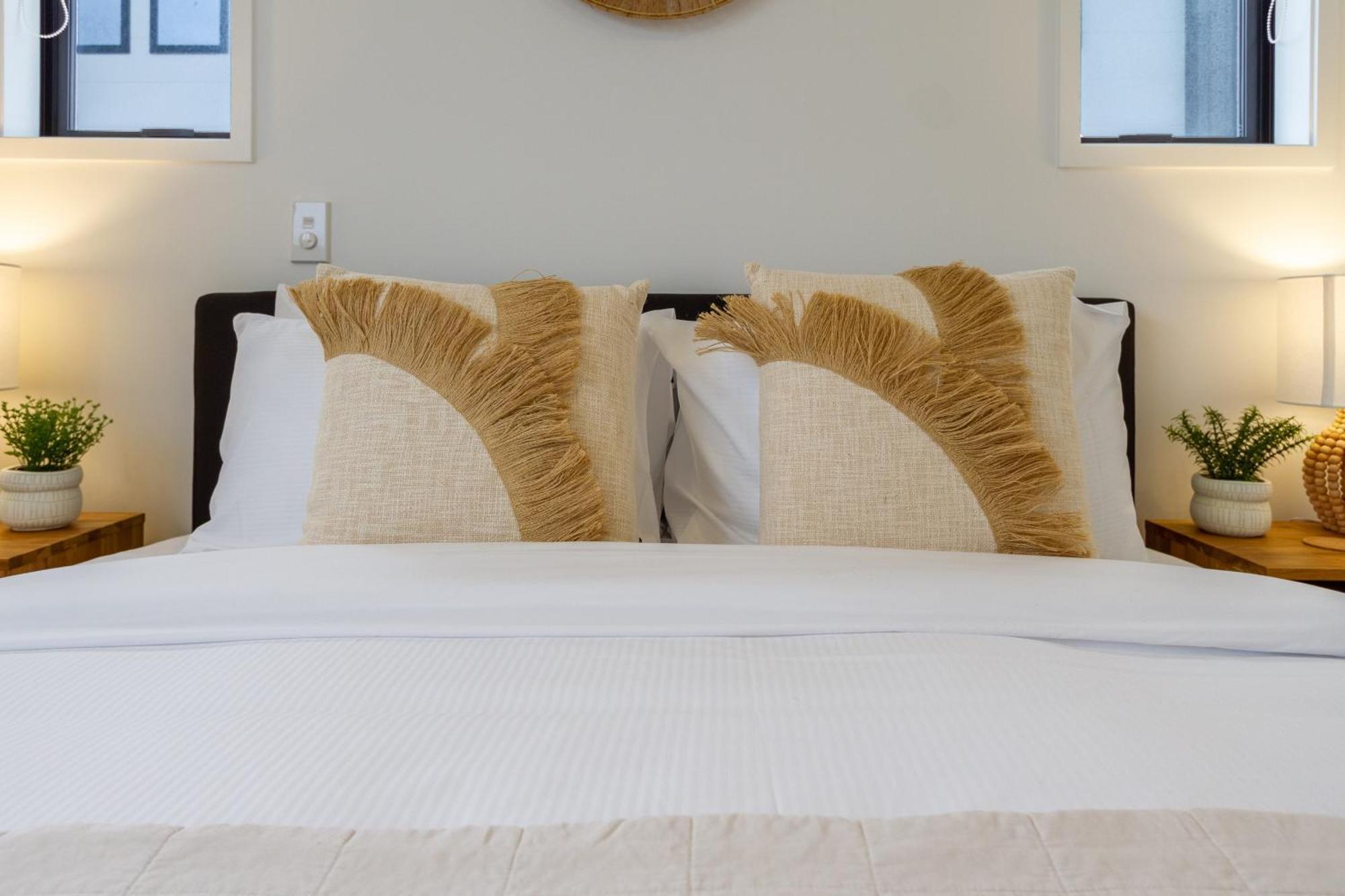 New Brighton Beach Explore - King Bed And Sofa Bed Christchurch Exterior foto